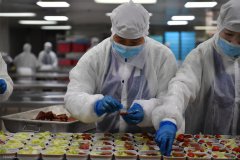 餐食换积分、大数据精准配餐，“光盘行动”上飞机