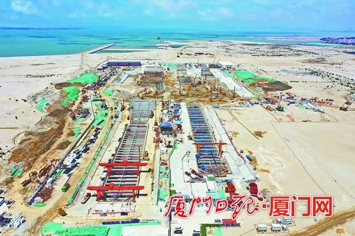 从蹒跚起步到跨步五洲 厦门特区航空产业建设者书写“特区速度”547299_ 从蹒跚起步到跨步五洲 厦门特区航空产业建设者书写“特区速度”