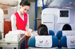 深航乘务员 万米高空上的守护者