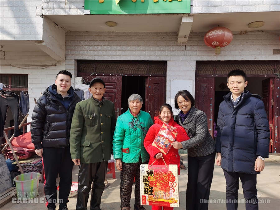 东航安徽分公司市场部坚持开展爱在东航结对活动551755_ 东航安徽分公司市场部坚持开展爱在东航结对活动