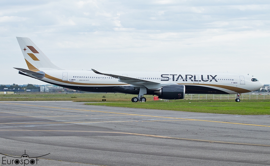 星宇航空首架A330-900亮相 摄影:推特@Eurospot 星宇航空首架A330-900亮相 摄影:推特@Eurospot