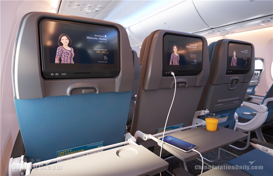 新加坡航空波音737-8经济舱_机上娱乐系统