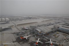 首都、大兴两机场迎首场降雪 华北空管启动应急预案保春运航班