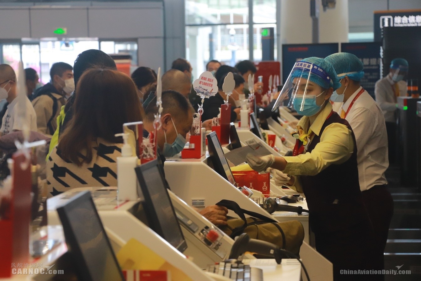 春节假期海航航空运送旅客87万人次,占民航近两成578325_ 春节假期海航航空运送旅客87万人次,占民航近两成
