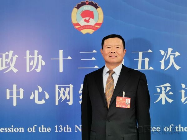 全国政协委员、民航局原副局长李健:合理利用空地资源推动通航发展580025_ 全国政协委员、民航局原副局长李健:合理利用空地资源推动通航发展