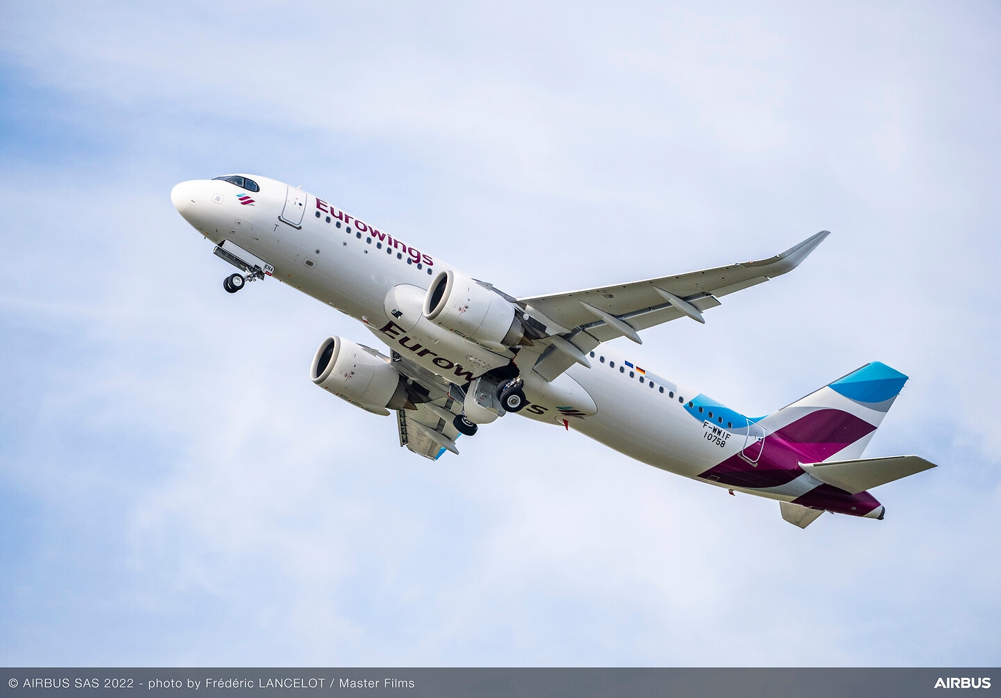 欧洲之翼航空接收其首架空客A320neo飞机582269_ 欧洲之翼航空接收其首架空客A320neo飞机