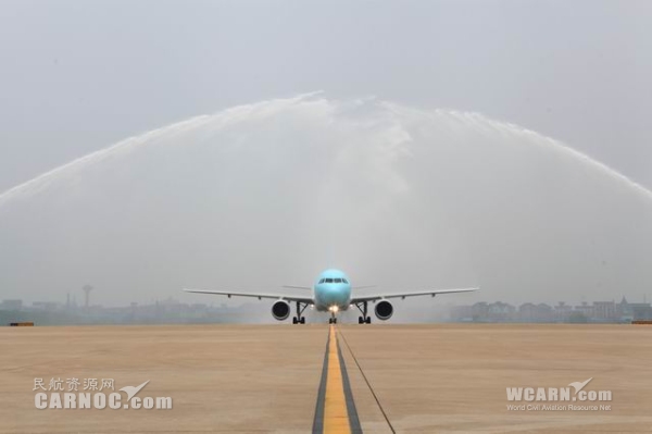 长龙航空迎第3架自购客机 机队规模达到八架