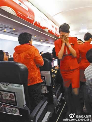 空中暴力罪与罚:乘客肇事成全球民航关注焦点