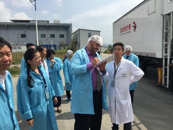 美国运输安保局考察云南东方航食安保工作369711_ 美国运输安保局考察云南东方航食安保工作