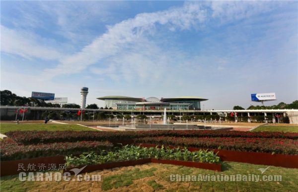 国庆期间绵阳机场运输旅客9.77万人次