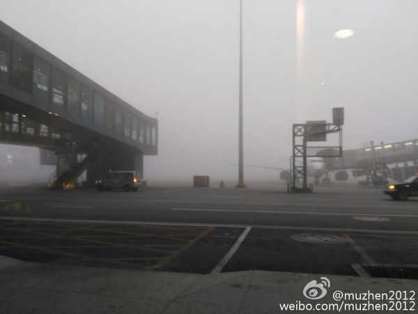昆明大雾　机场已启动低能见运行程序