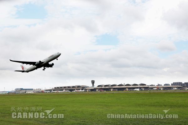 青岛机场7月旅客吞吐量突破220万