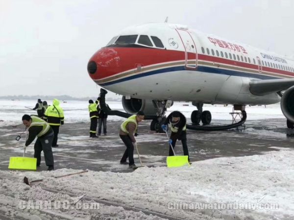 持续大雪天 东航西北多举措保障旅客出行