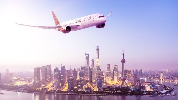 吉祥航空“中国元素”彩绘机春运亮相宝岛